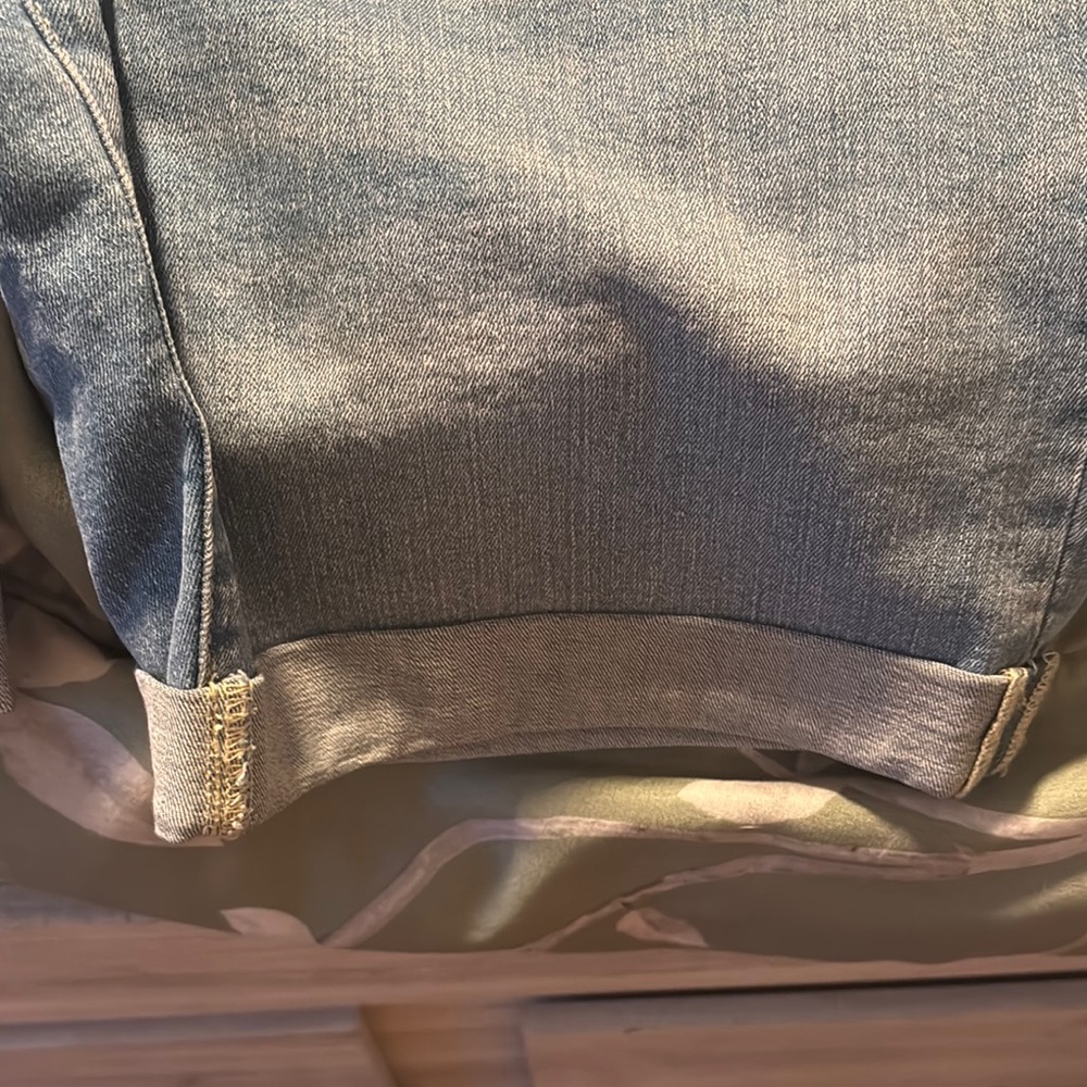 Tommy Hilfiger Light Blue Denim Shorts - Picture 6 of 8